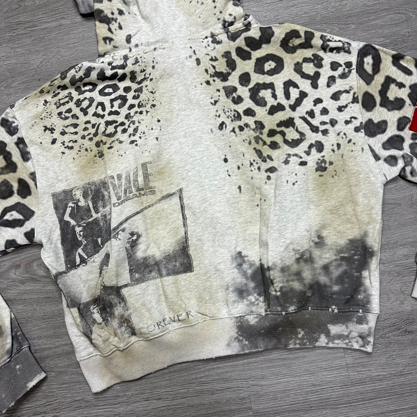 Vale Forever Cheetah Zip Up