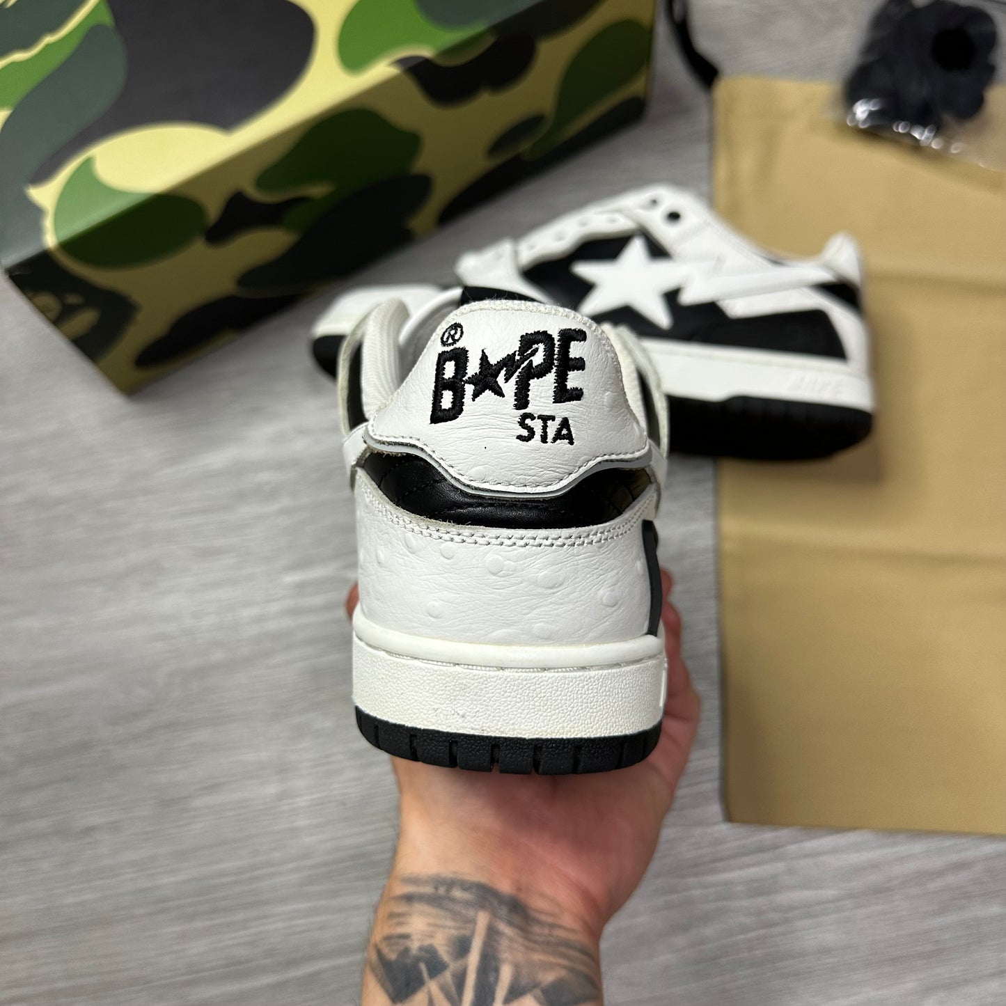 A Bathing Ape Sk8 Sta #1 Ostrich Pack White Black