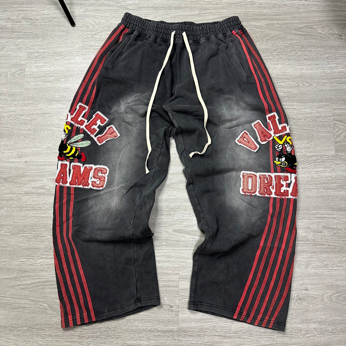 Vale Forever Anthem Tracks Black