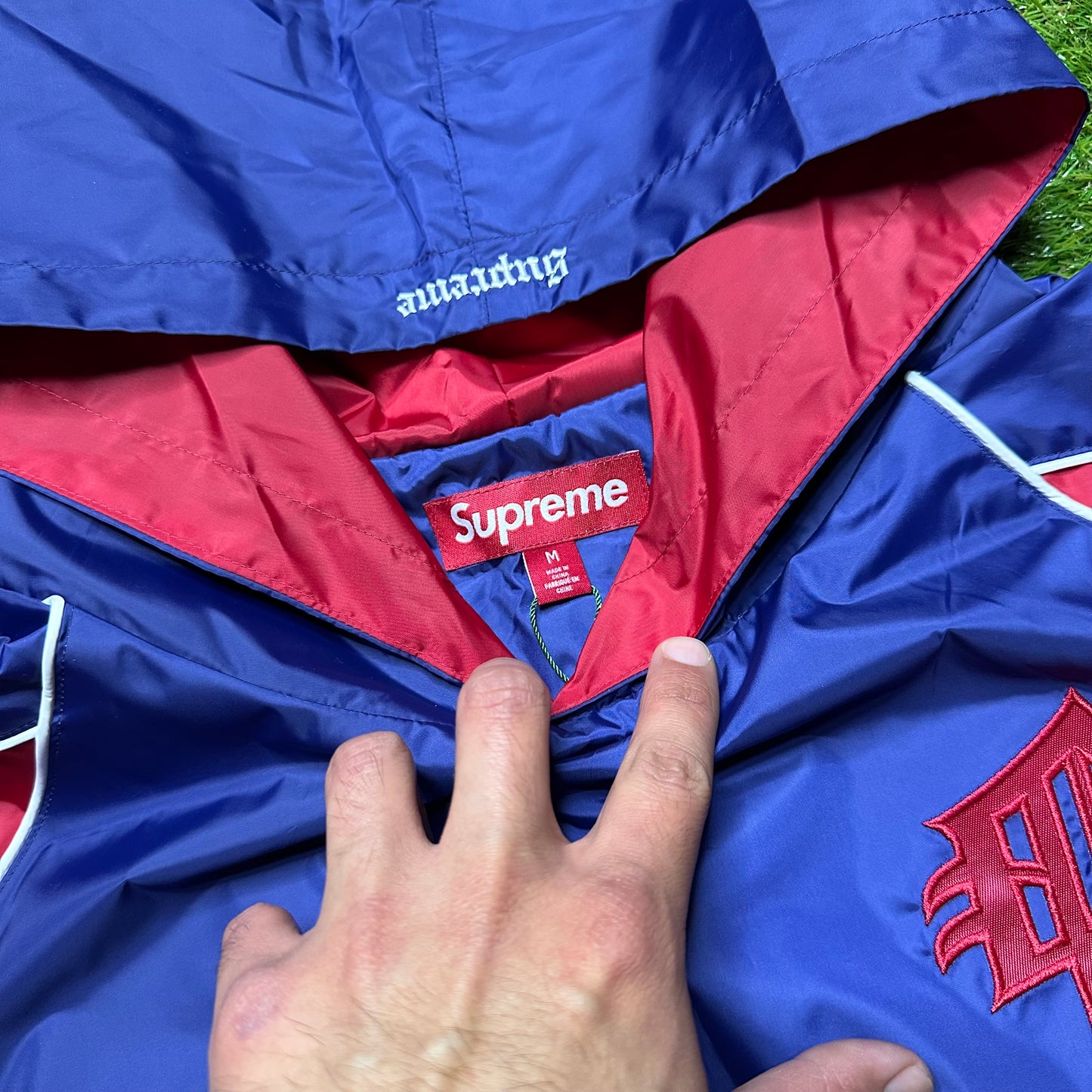 Supreme Hooded Warm Up Pullover Navy