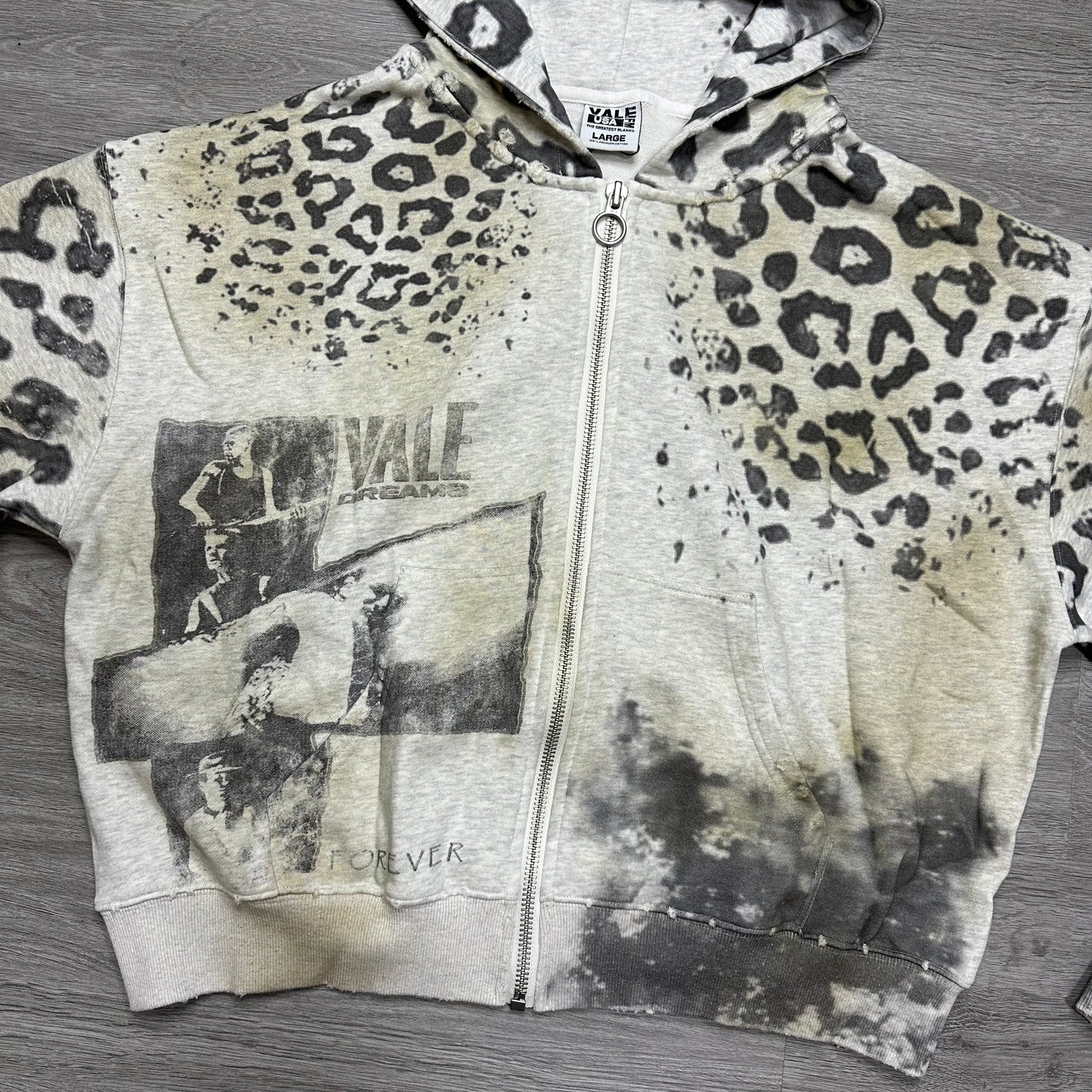 Vale Forever Cheetah Zip Up