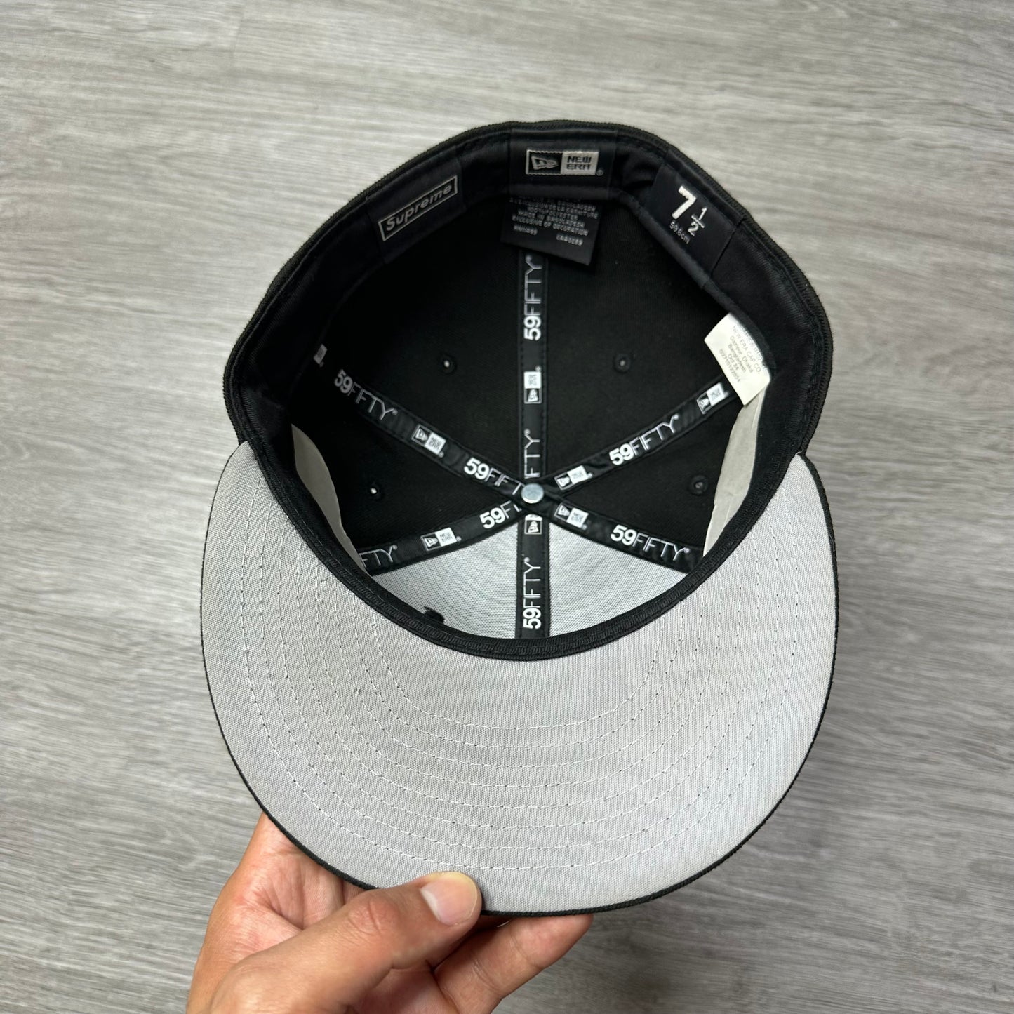 Supreme Grinch Box Logo New Era 59Fifty Fitted Cap