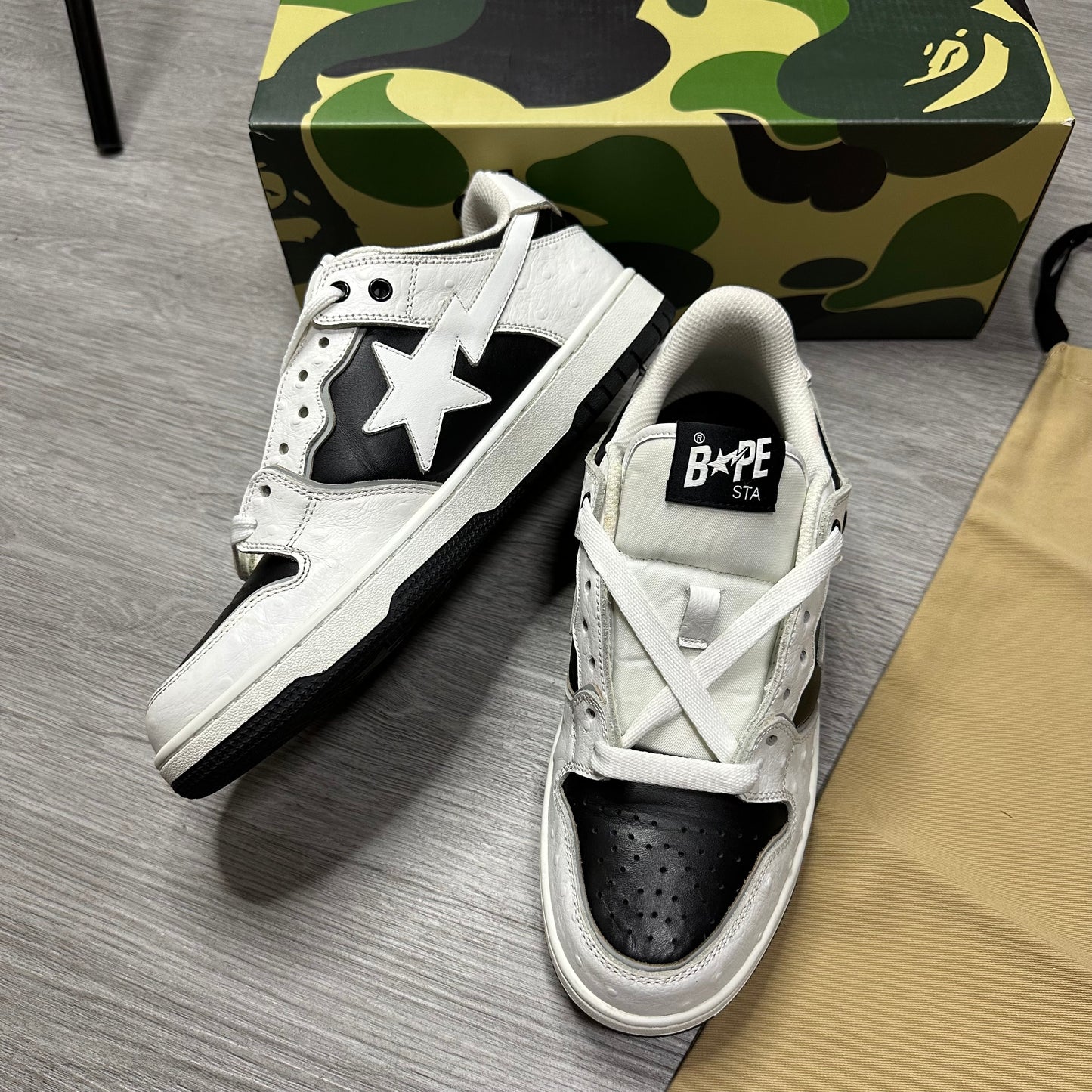 A Bathing Ape Sk8 Sta #1 Ostrich Pack White Black