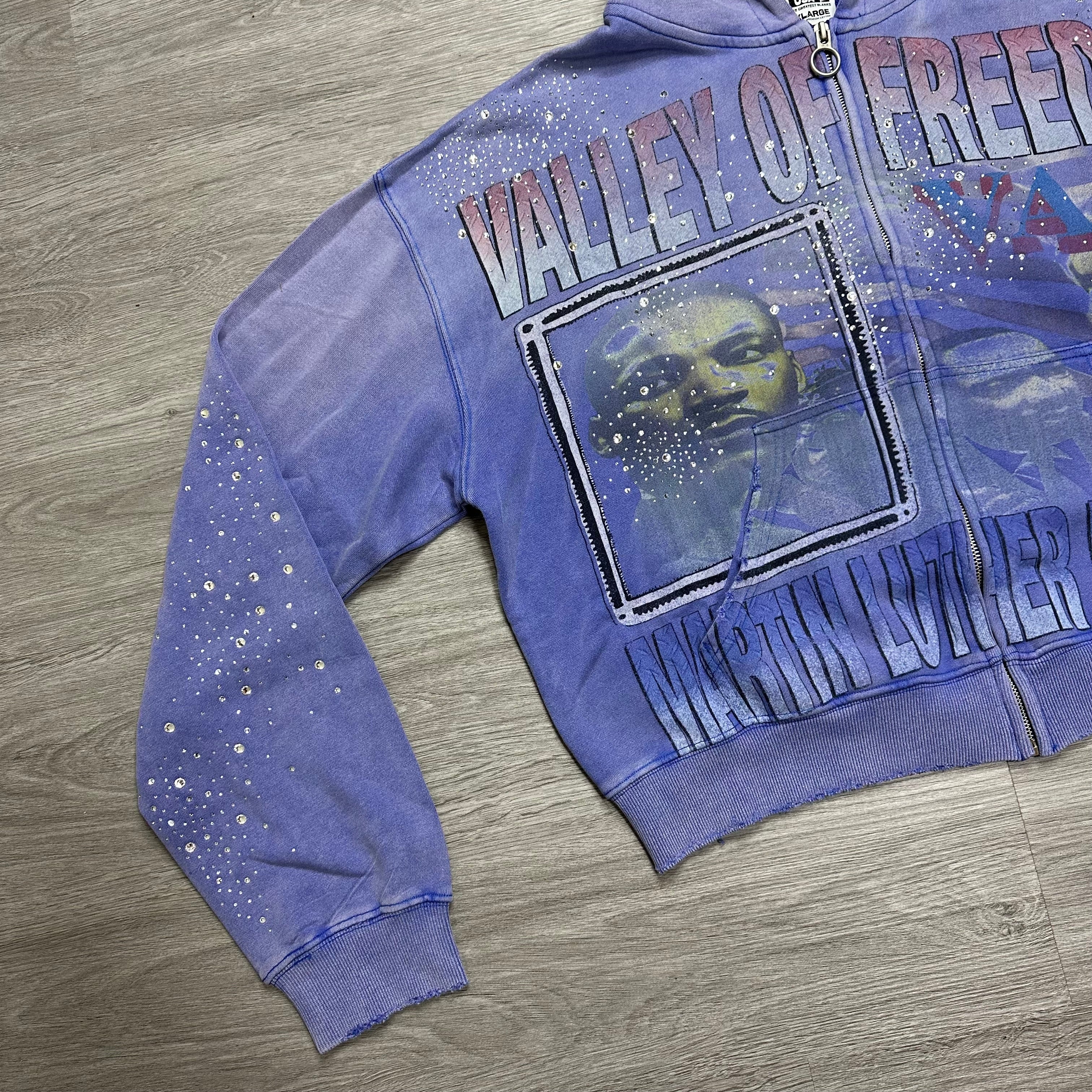 Vale Forever – Roosters