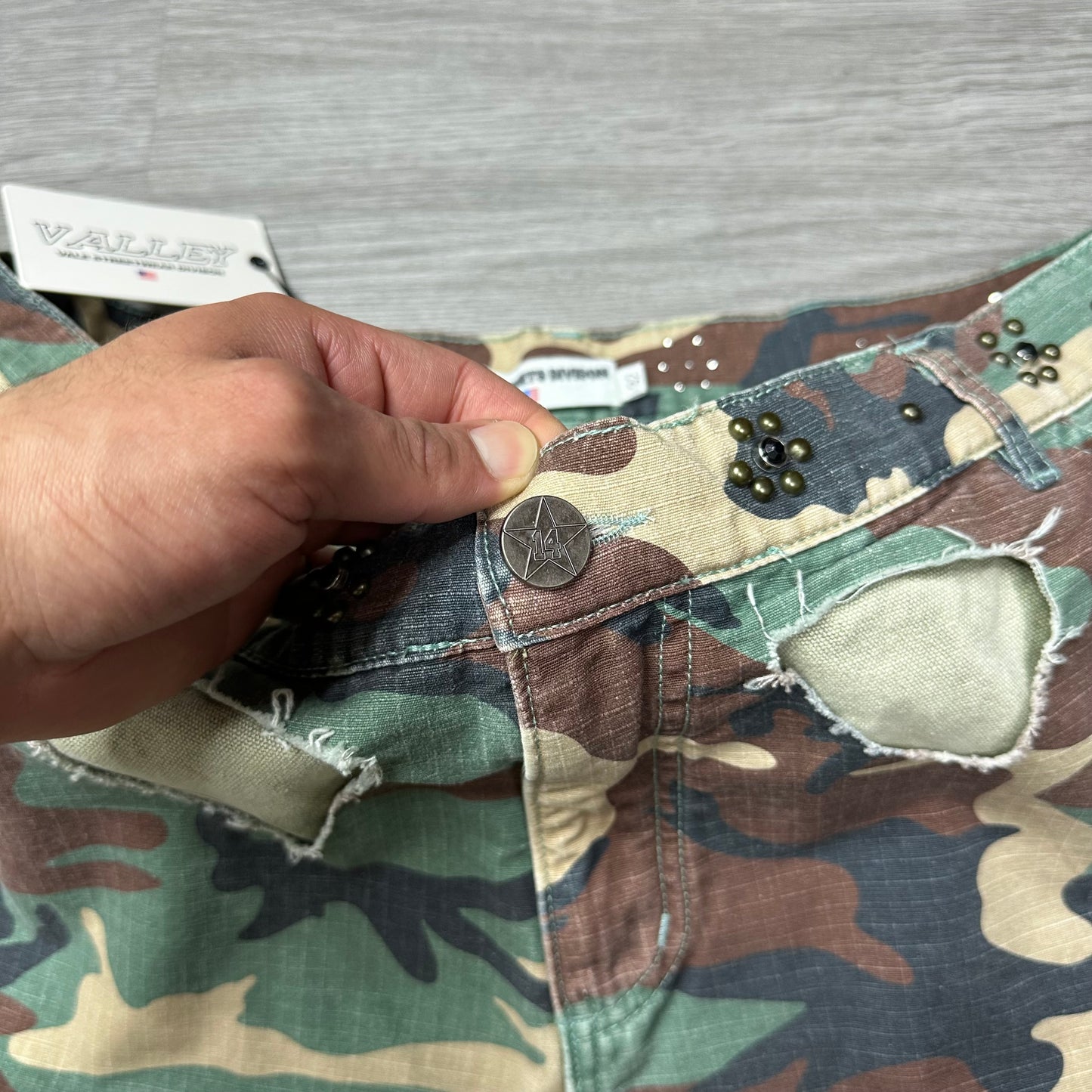 Vale Forever Armor Kamo Pants