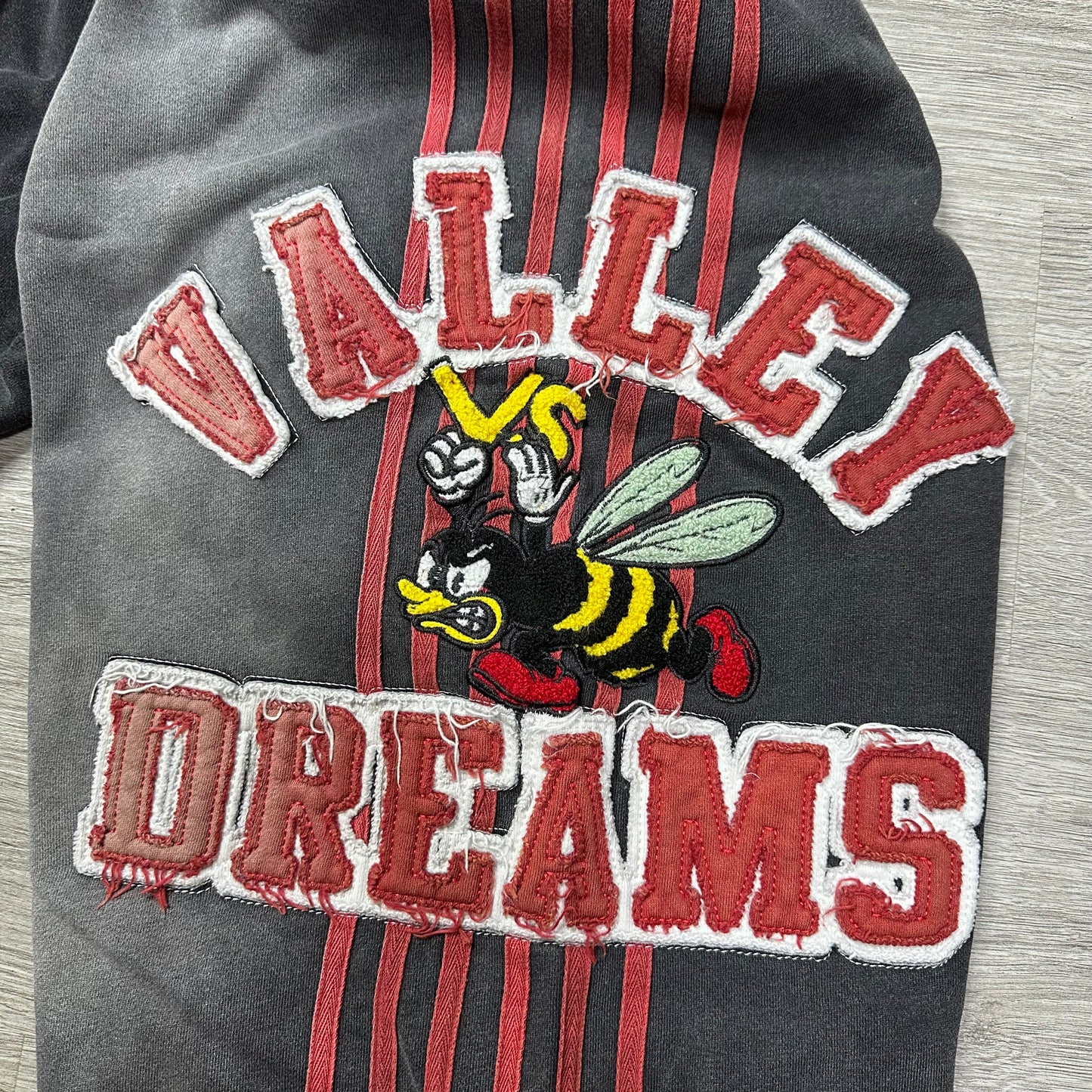 Vale Forever Anthem Tracks Black