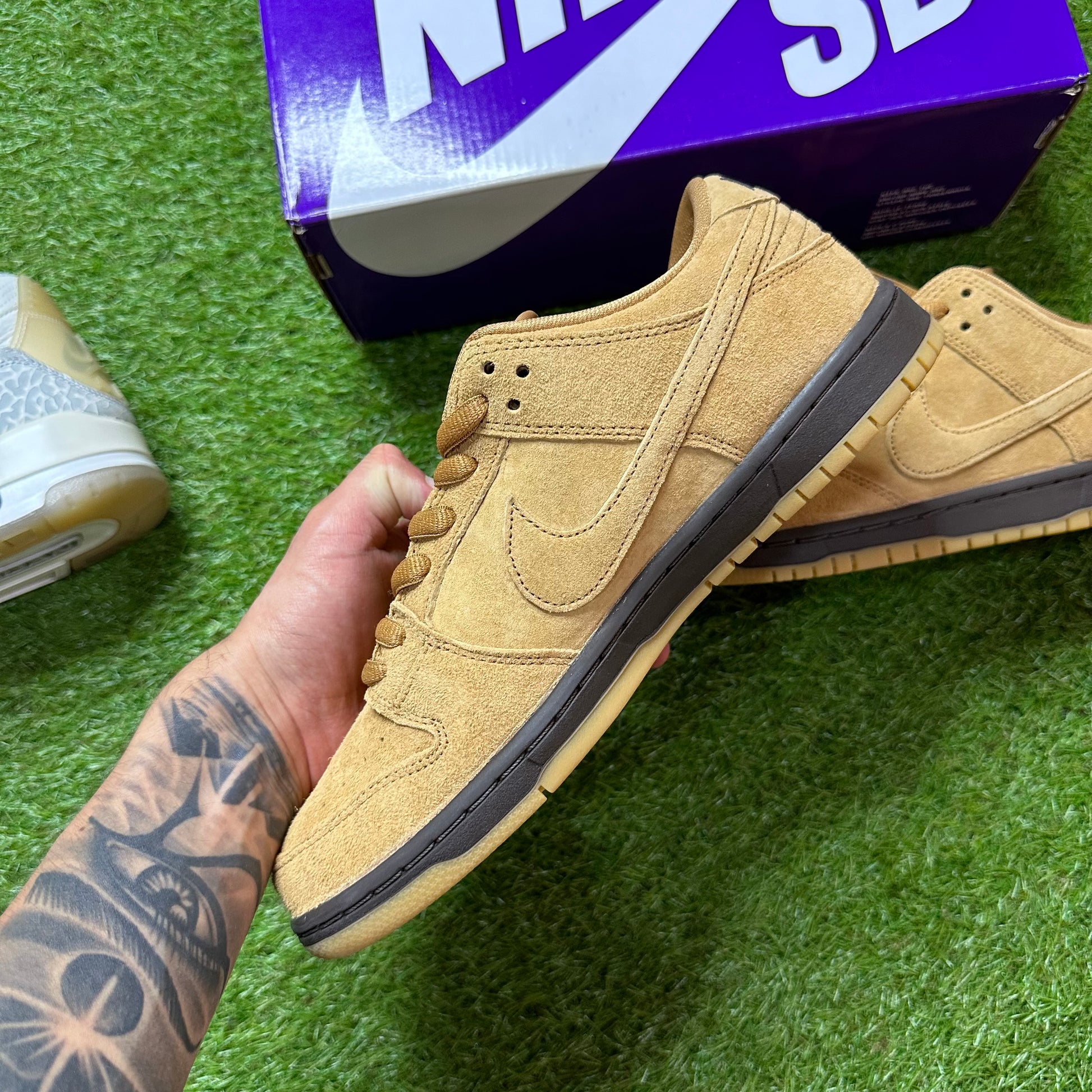 Nike Sb Dunk Wheat Mocha On Feet Sb Wheat Mocha Nike SB Dunk Wheat