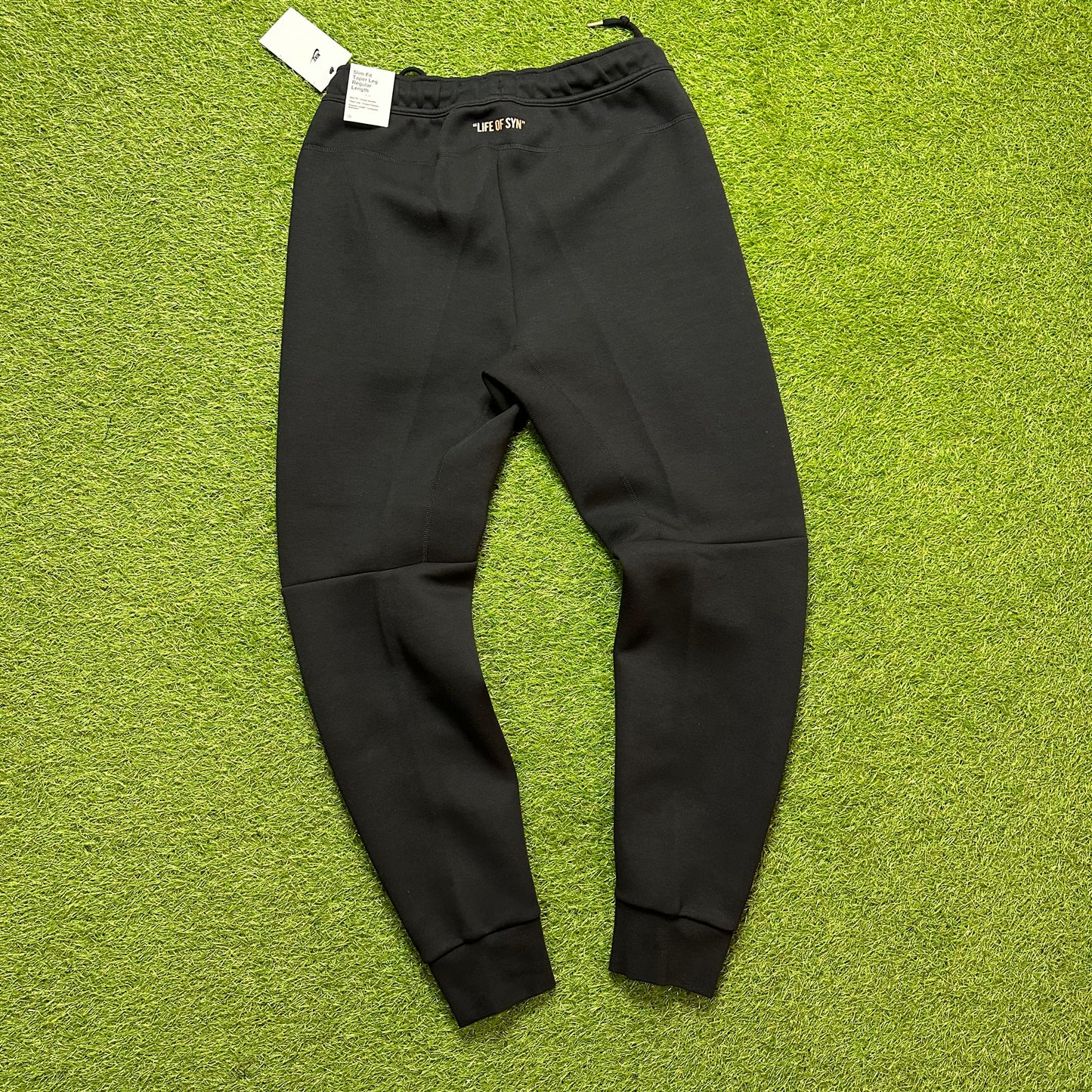 Nike Syna Tech Fleece Central Cee Black Gold